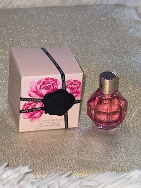 Viktor & Rolf Flowerbomb Pretty Peony mini 7ml 0.24 fl. Oz.
